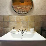 Stone House Bura *
