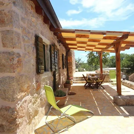 Stone House Bura Ferienhaus Tribanj-Kruscica