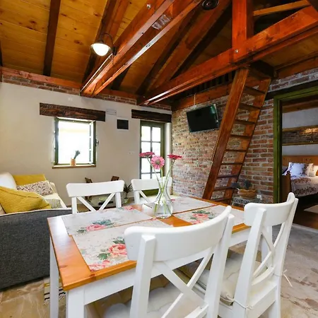 Stone House Bura * Tribanj-Kruscica