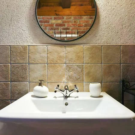 Stone House Bura *
