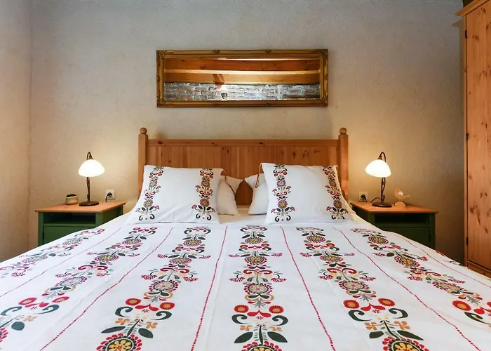Tatil Evi Stone House Bura