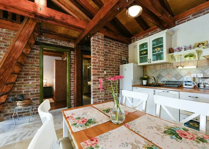 Stone House Bura *