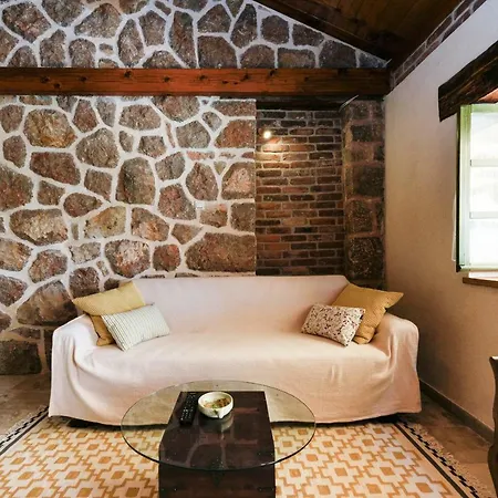 Stone House Bura *