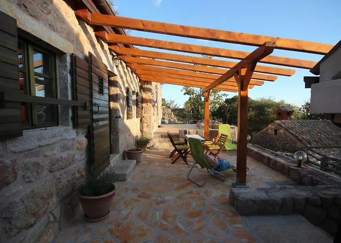 Stone House Bura Tribanj-Kruscica