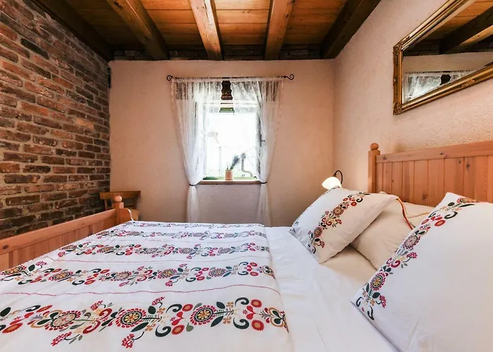 Stone House Bura